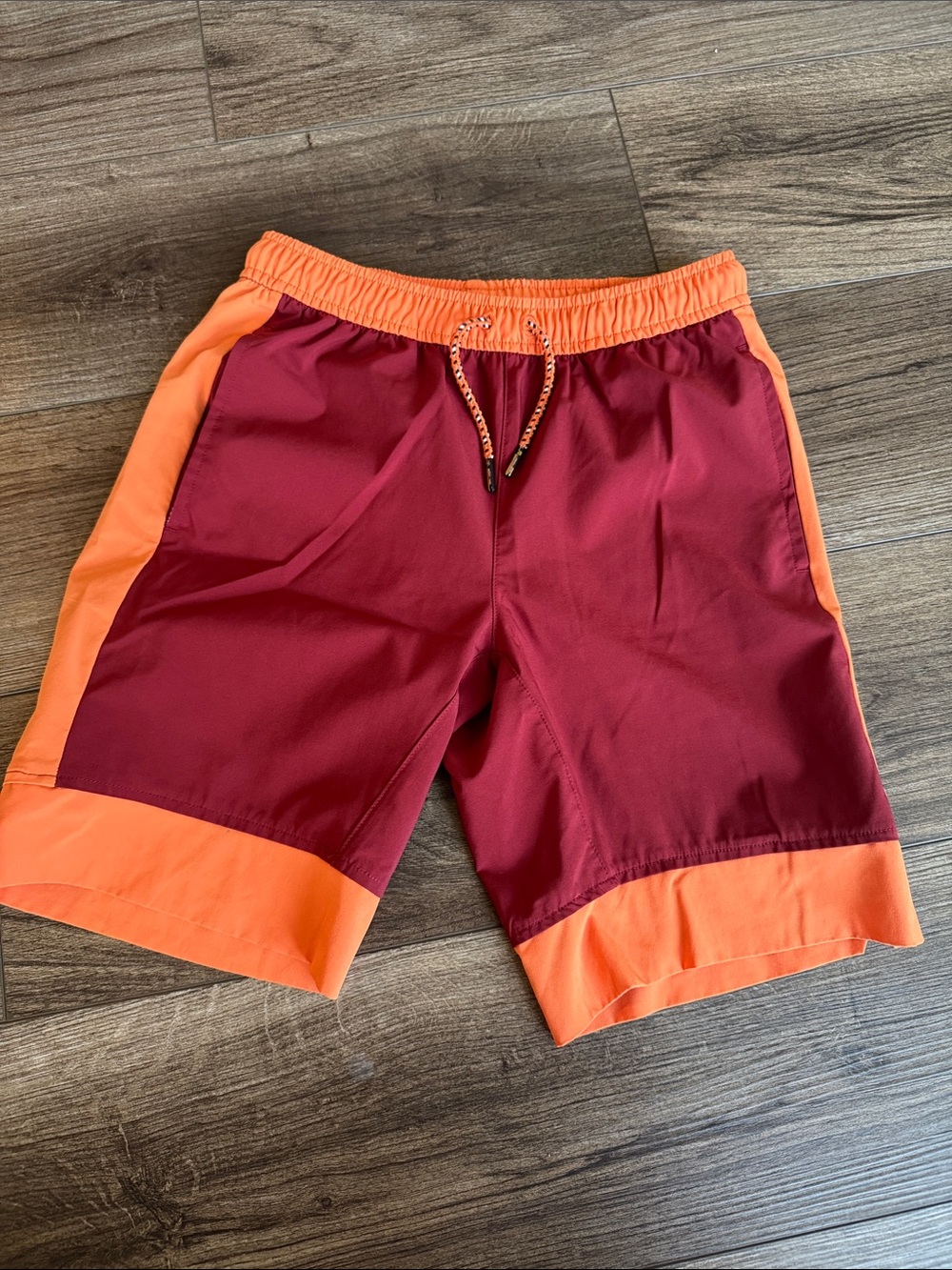 Hanna Andersson burgundy orange shorts